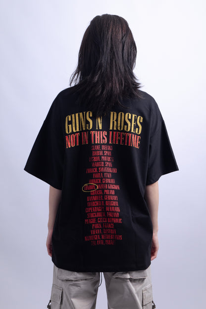 GUNS OVER TEE